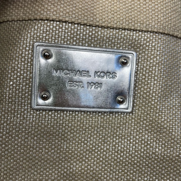 Michael Kors Tan Tote Bag - Picture 14 of 14